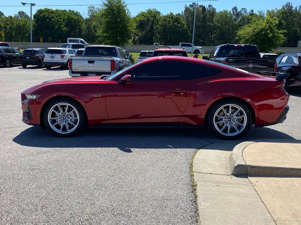 Used 2024 Ford Mustang GT Premium RWD image 4