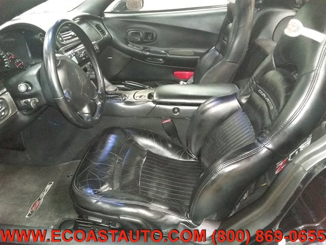 Used 2003 Chevrolet Corvette Coupe w/ Preferred Equipment Group RWD image 10