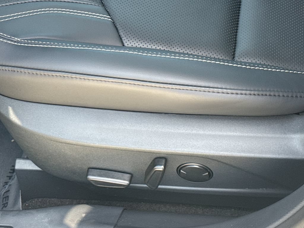 Certified 2025 Ford Mustang Mach-E Premium RWD image 27