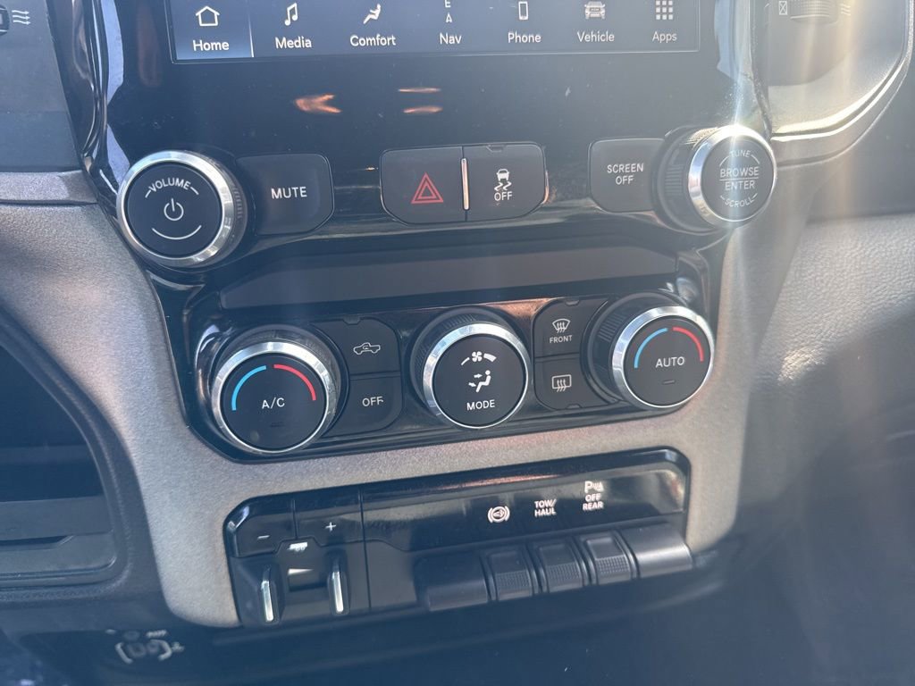 Used 2024 RAM 3500 Tradesman w/ Towing Technology Group image 9