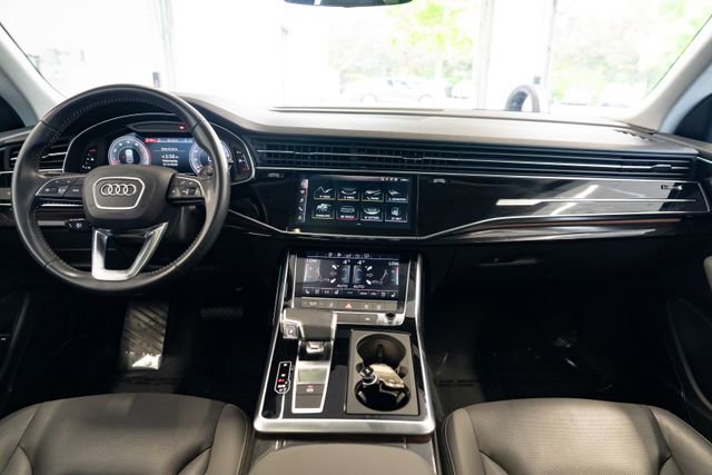 Used 2020 Audi Q8 Premium Plus w/ Premium Plus Package AWD/4WD image 10