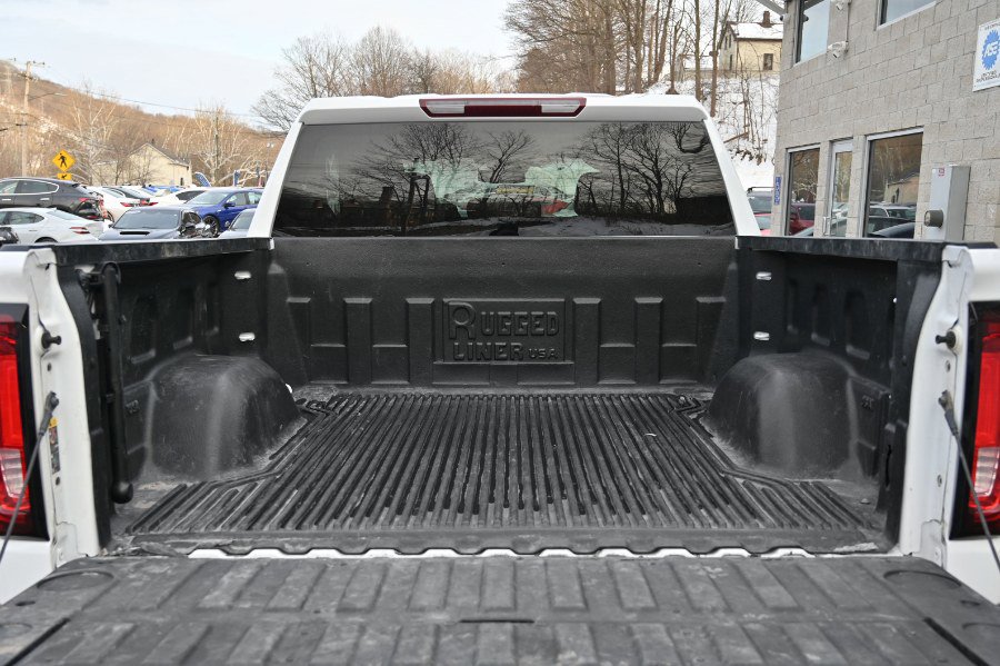 Used 2025 GMC Sierra 1500 SLT image 14