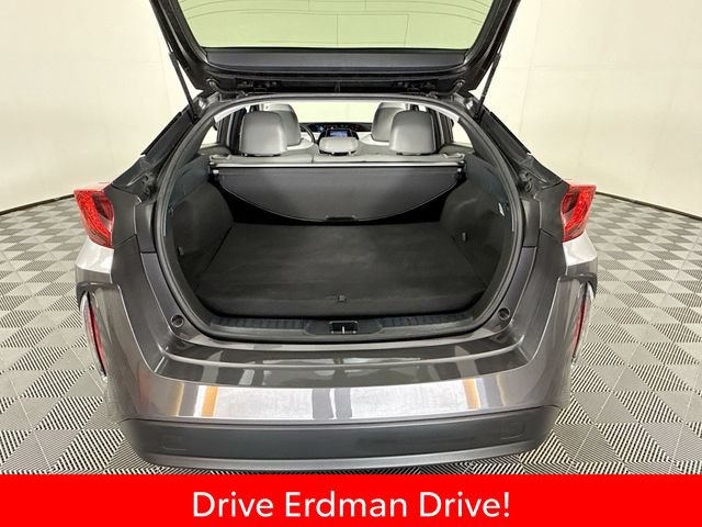Certified 2022 Toyota Prius Prime XLE FWD image 34
