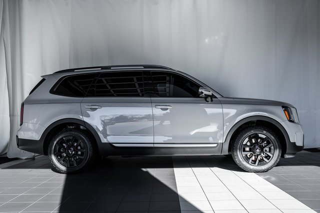 Used 2023 Kia Telluride SX X-Pro image 3