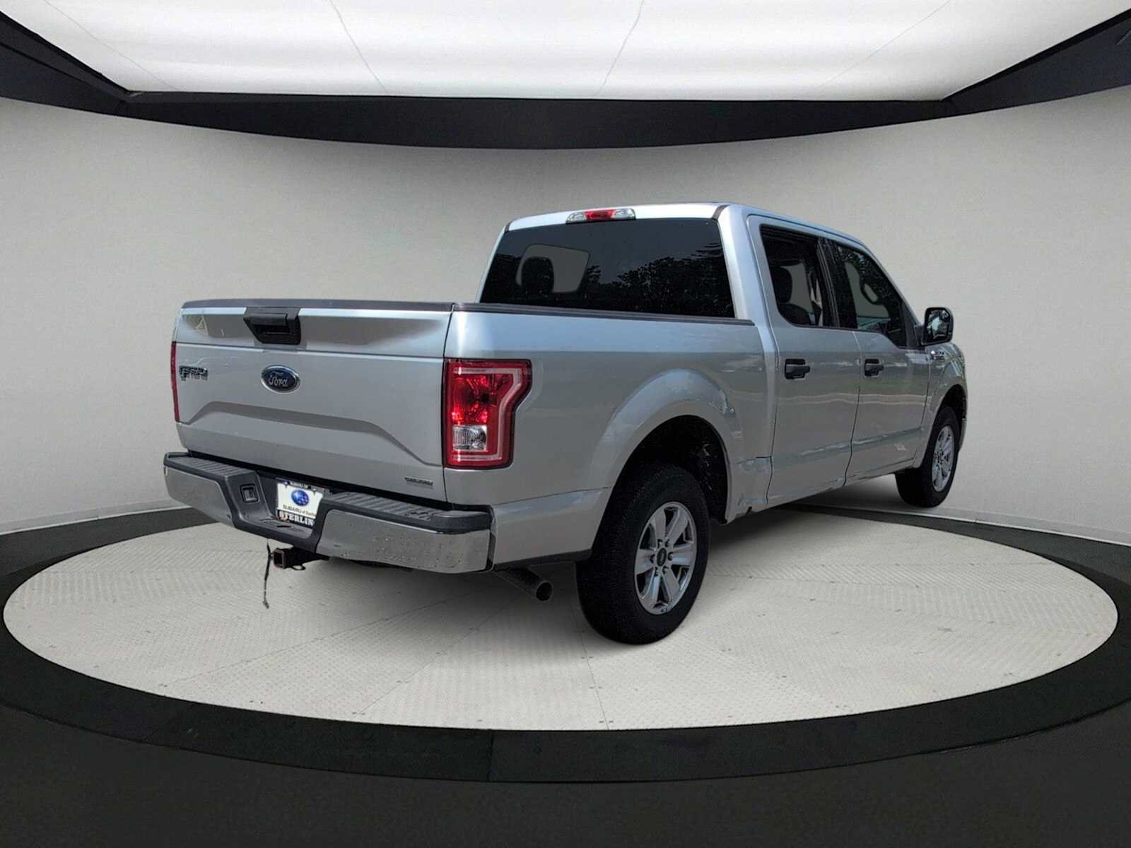Used 2016 Ford F150 XLT RWD image 8