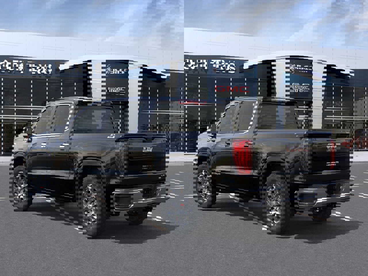 New 2026 GMC Sierra 1500 SLT image 3