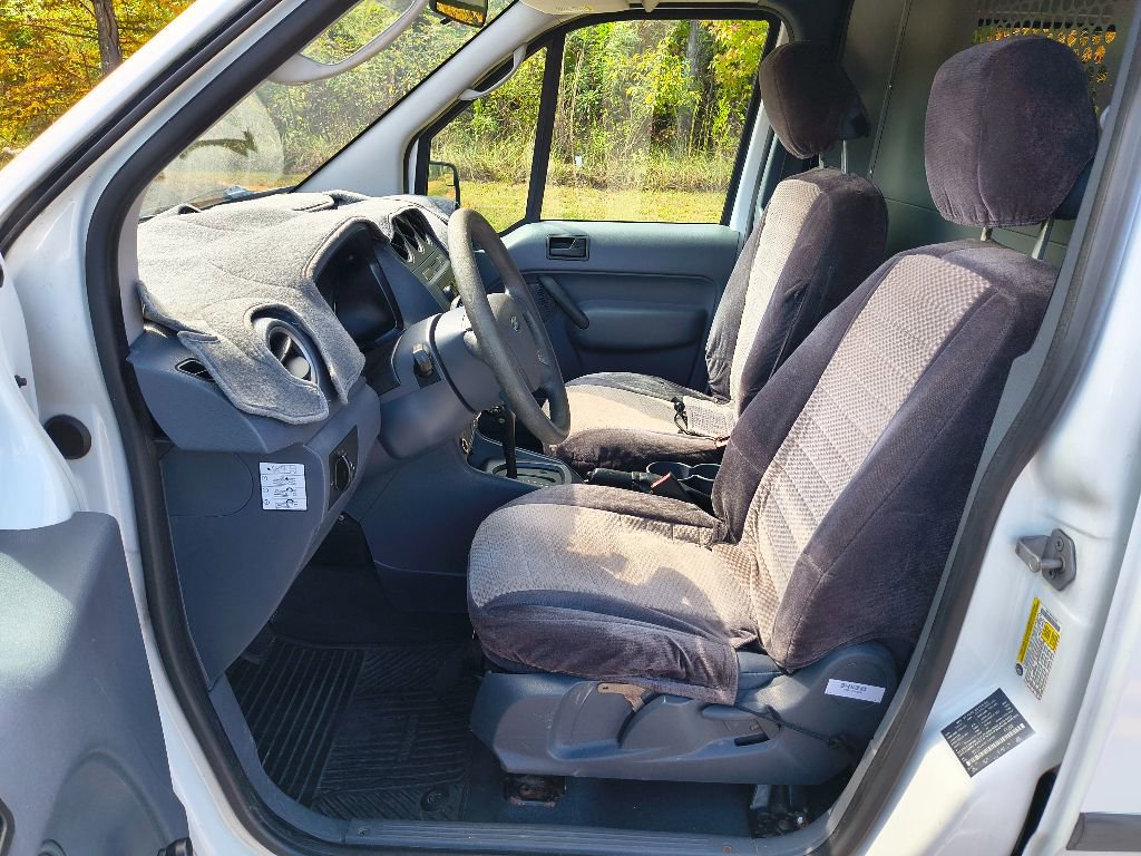 Used 2013 Ford Transit Connect XL image 17