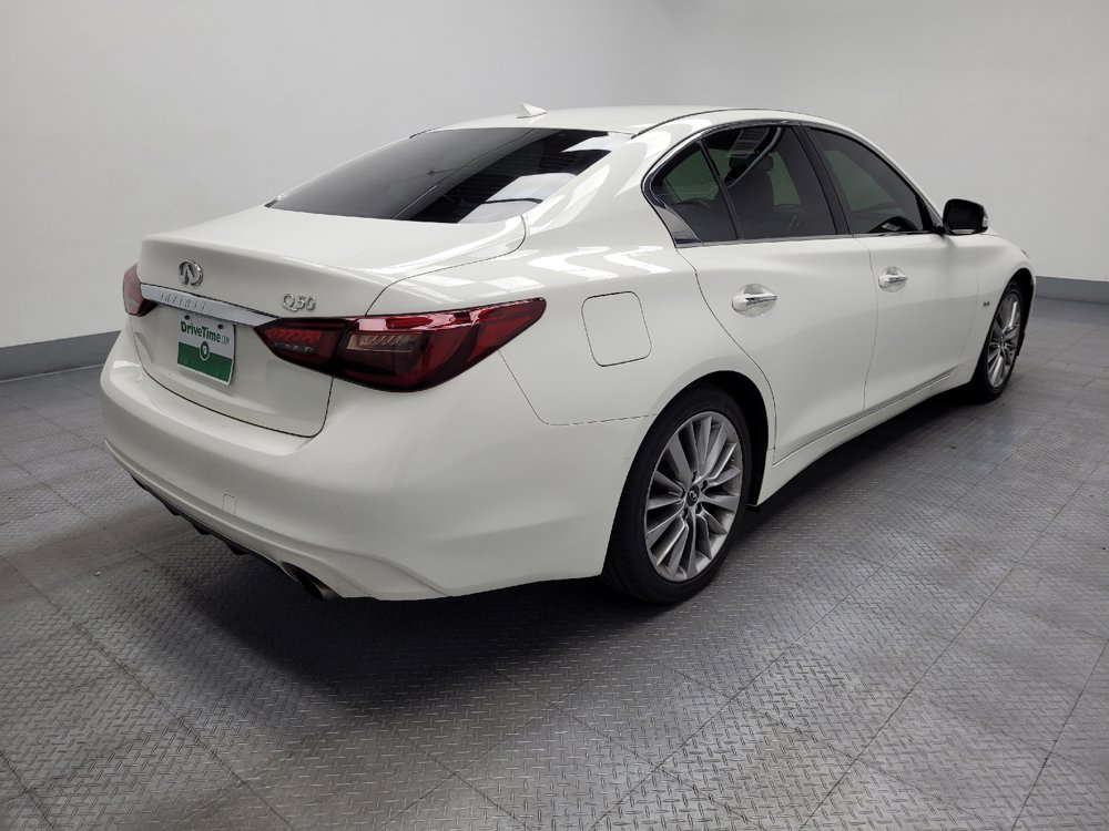 Used 2018 INFINITI Q50 Luxe w/ Cargo Package (L95) RWD image 9