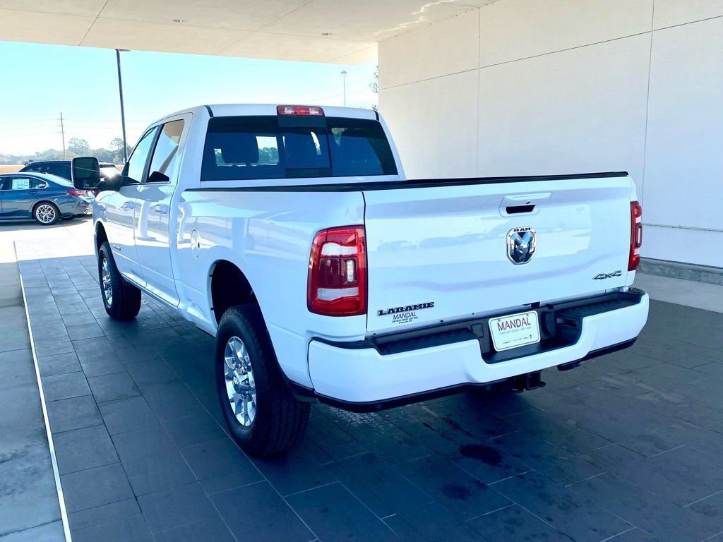 Used 2024 RAM 3500 Laramie image 7