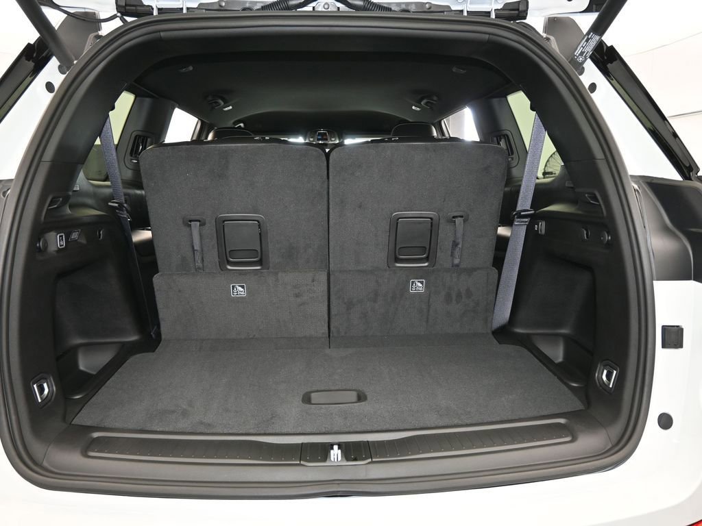 Used 2025 Jeep Grand Cherokee L Laredo image 30