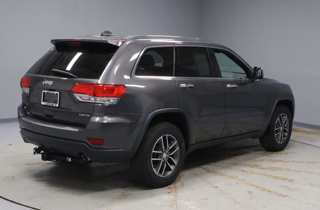 Used 2017 Jeep Grand Cherokee Limited image 11