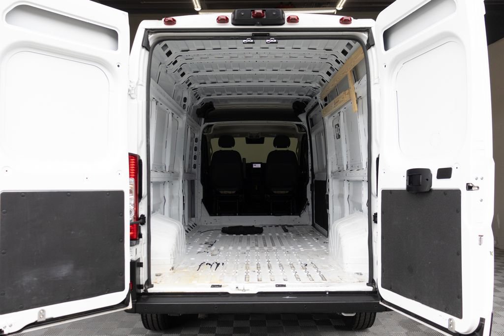 Used 2024 RAM ProMaster 2500 w/ Upfitter's Prep Package FWD image 14