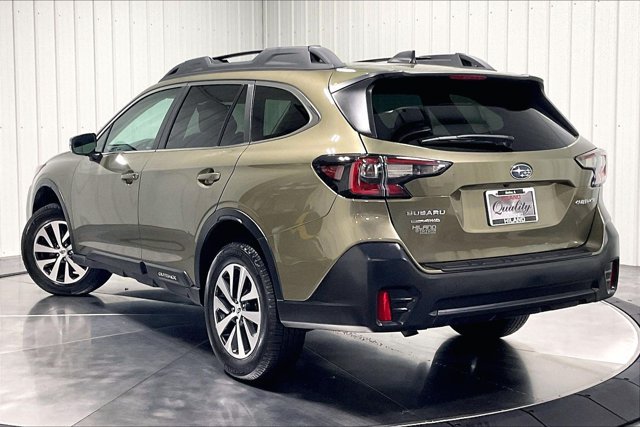 Used 2022 Subaru Outback Premium w/ Popular Package #1 AWD/4WD image 12