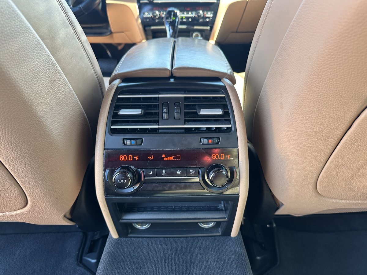 Used 2014 BMW 750Li RWD image 27