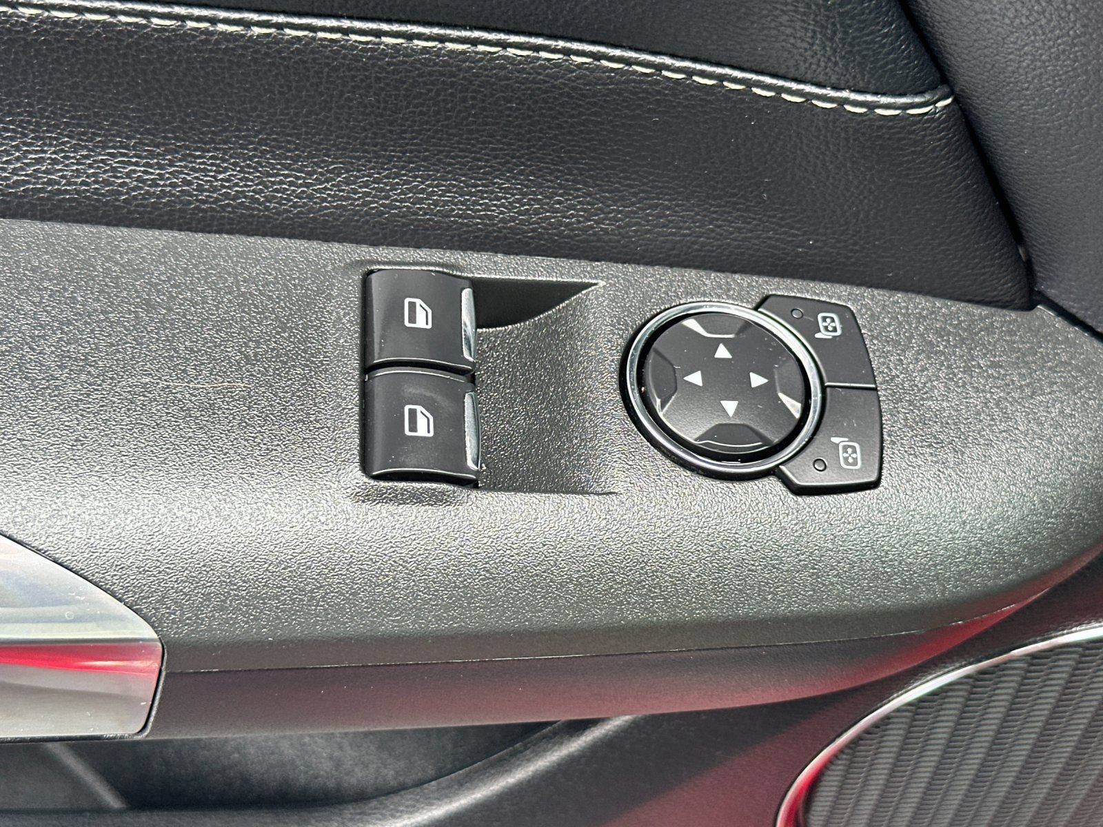 Used 2015 Ford Mustang GT Premium RWD image 12