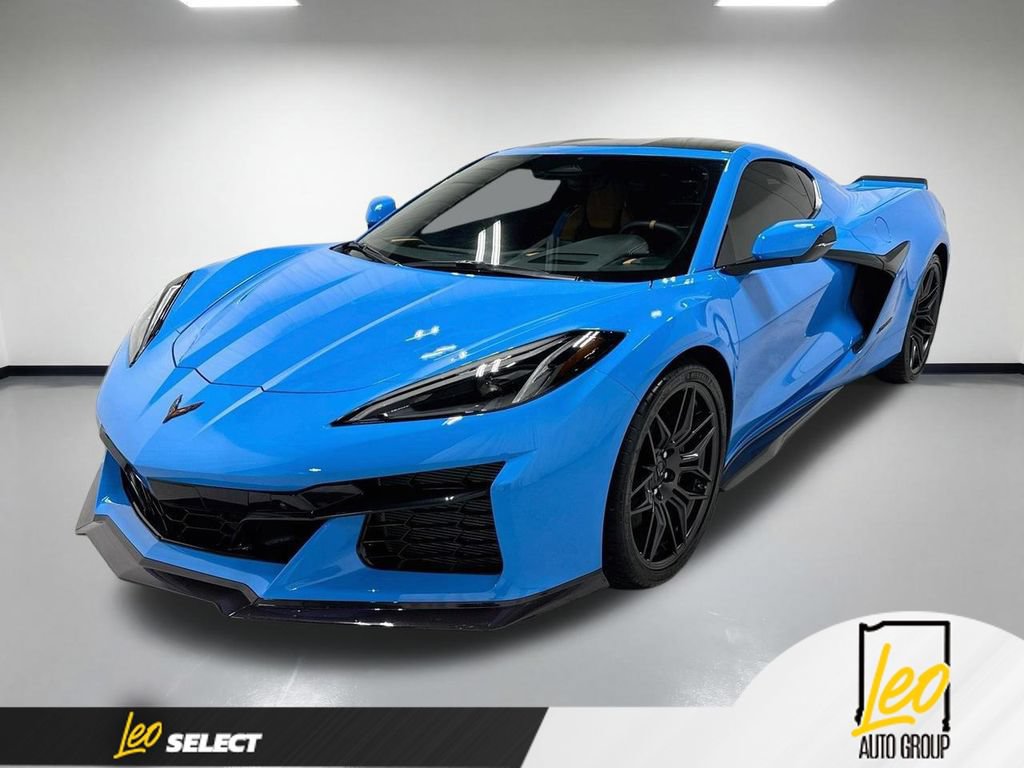 Used 2024 Chevrolet Corvette Z06 RWD video 1