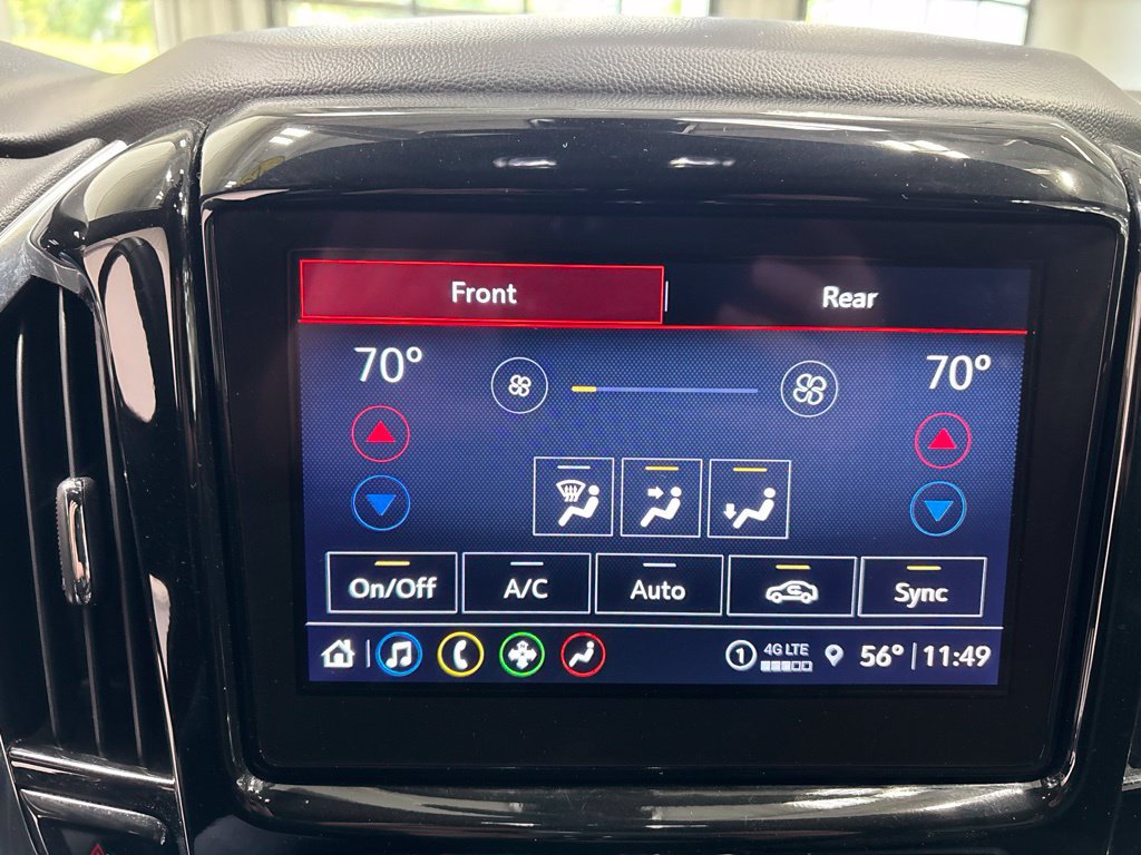Used 2023 Chevrolet Traverse LT AWD/4WD image 19