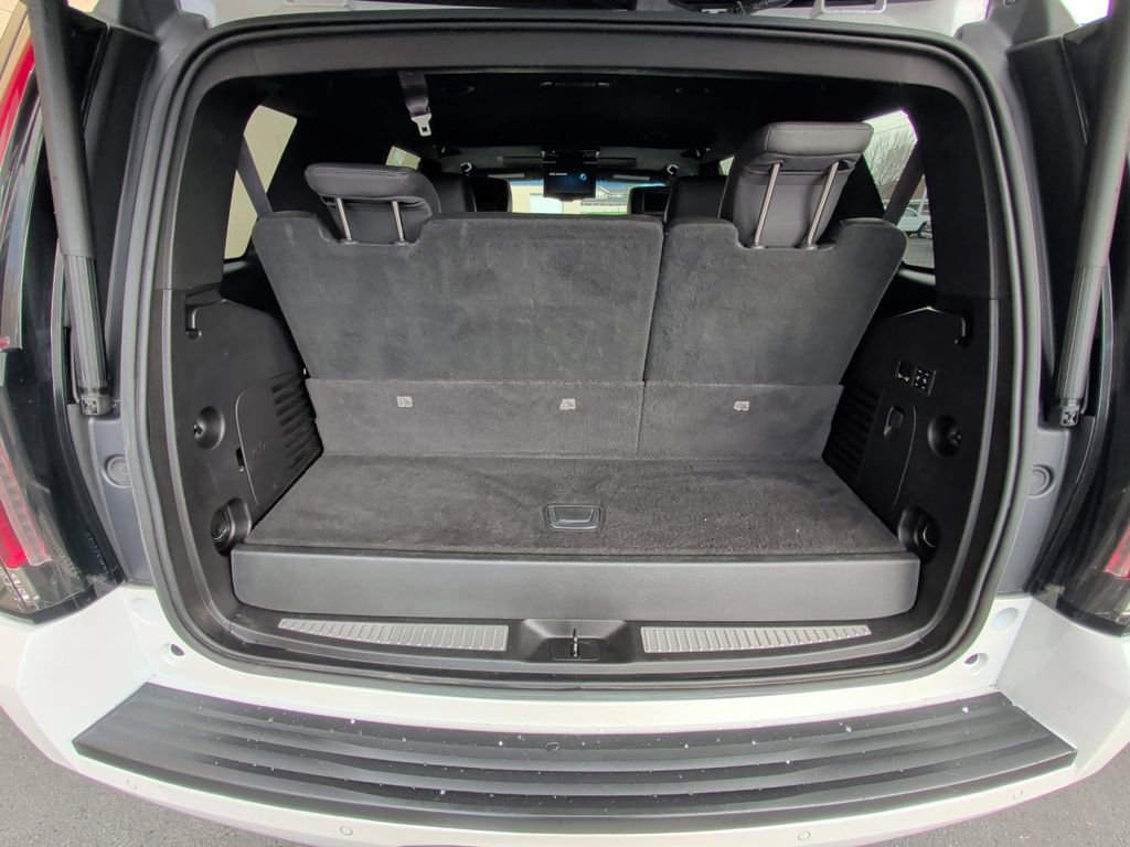 Used 2016 Cadillac Escalade Platinum image 17