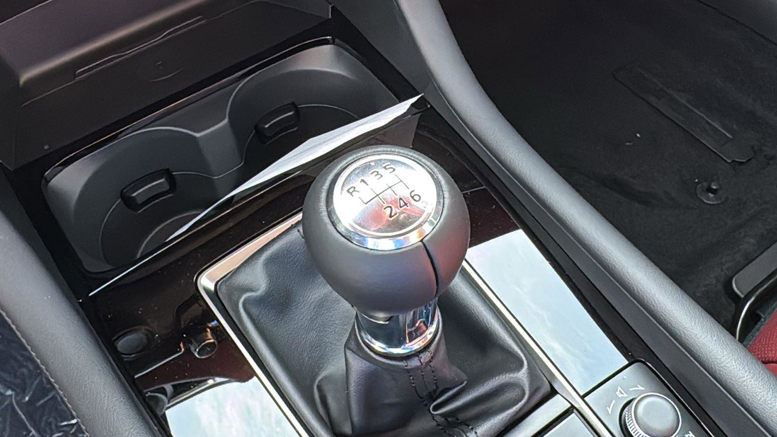 New 2026 MAZDA MAZDA3 2.5 S Hatchback w/ Premium Pkg image 19