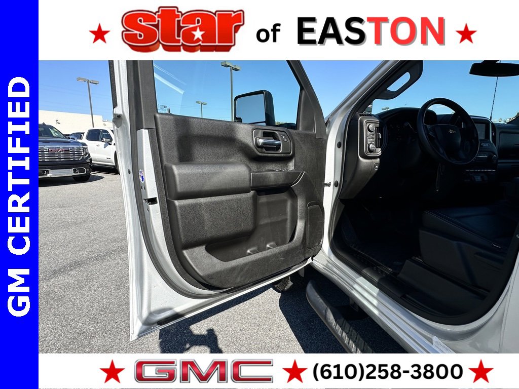 Used 2022 Chevrolet Silverado 2500 Custom image 16