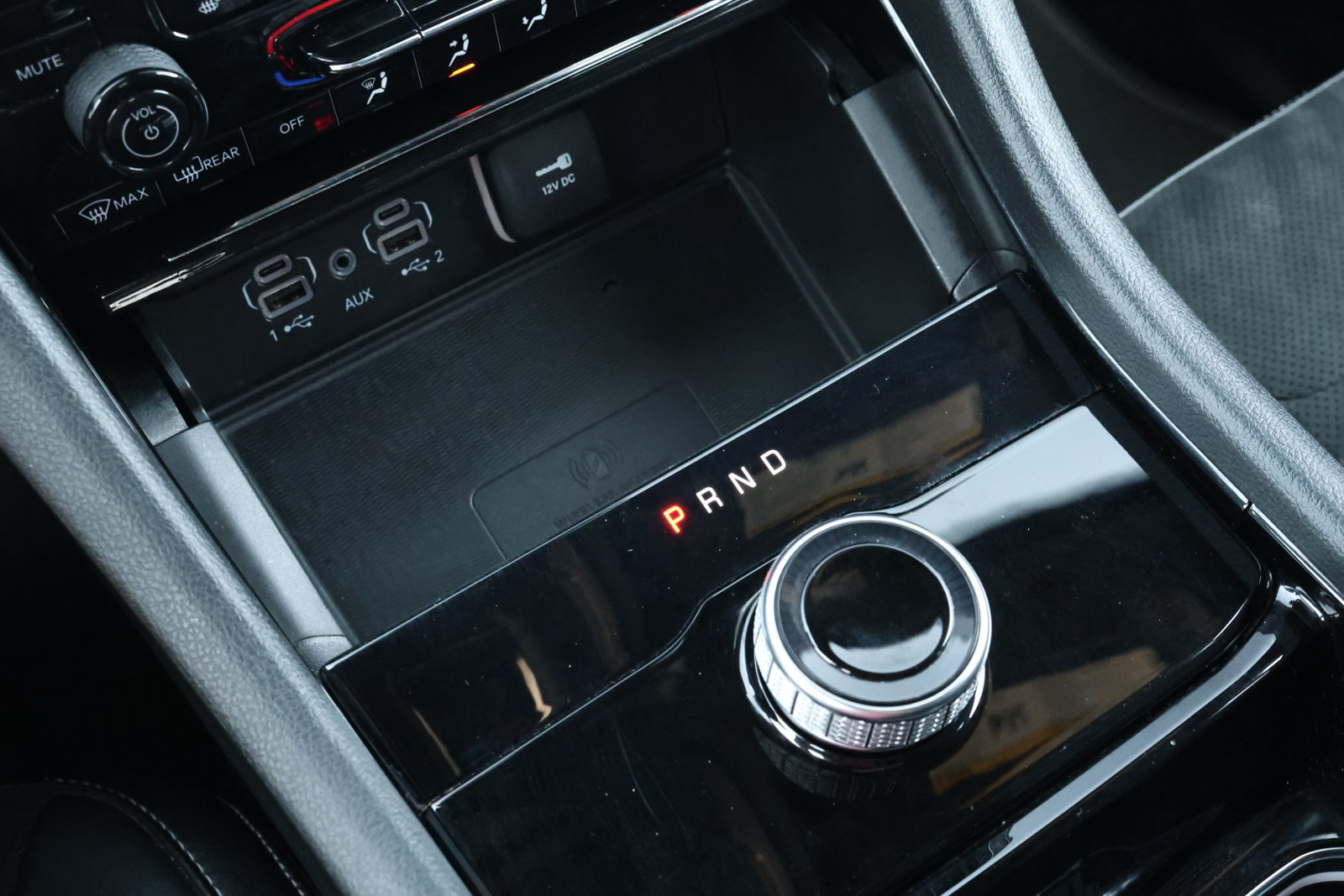 Used 2023 Jeep Grand Cherokee L Laredo RWD image 24