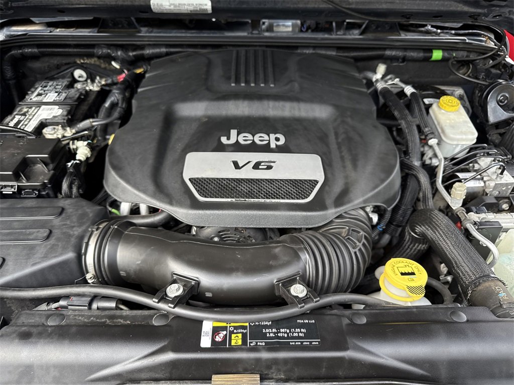 Used 2017 Jeep Wrangler Unlimited Sport w/ Connectivity Group image 23