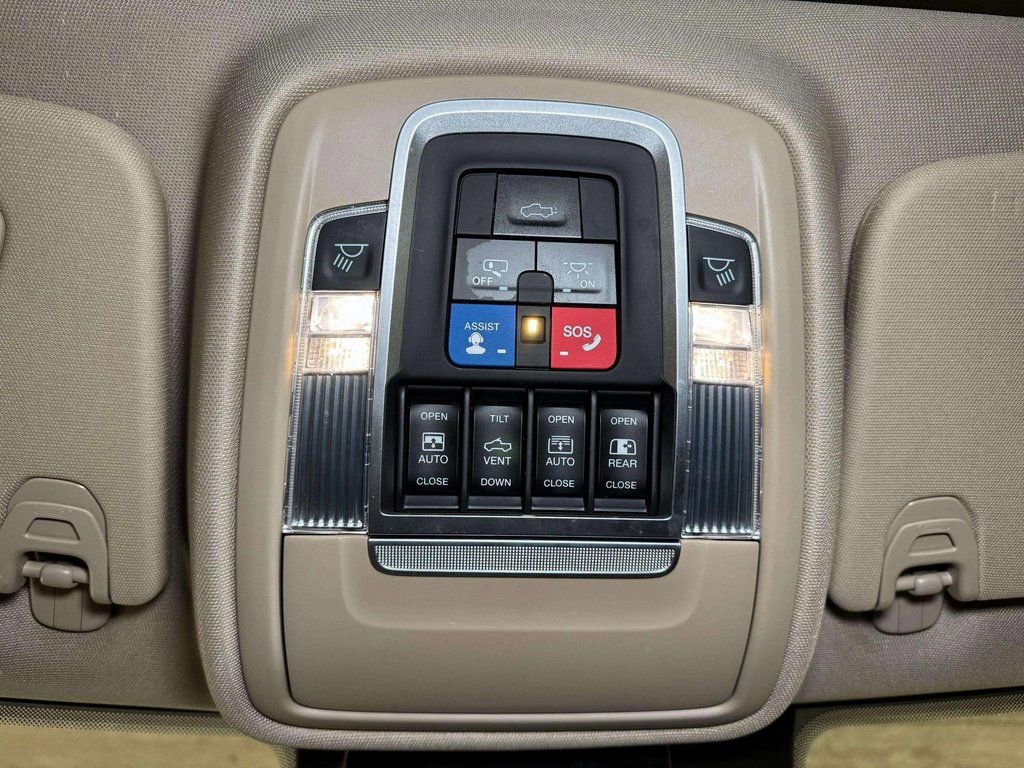 Used 2021 RAM 1500 Laramie image 13