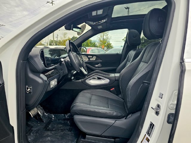 Certified 2023 Mercedes-Benz Maybach GLS 600 4MATIC image 19
