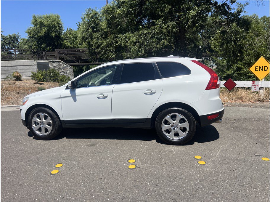 Used 2013 Volvo XC60 3.2 AWD/4WD image 8