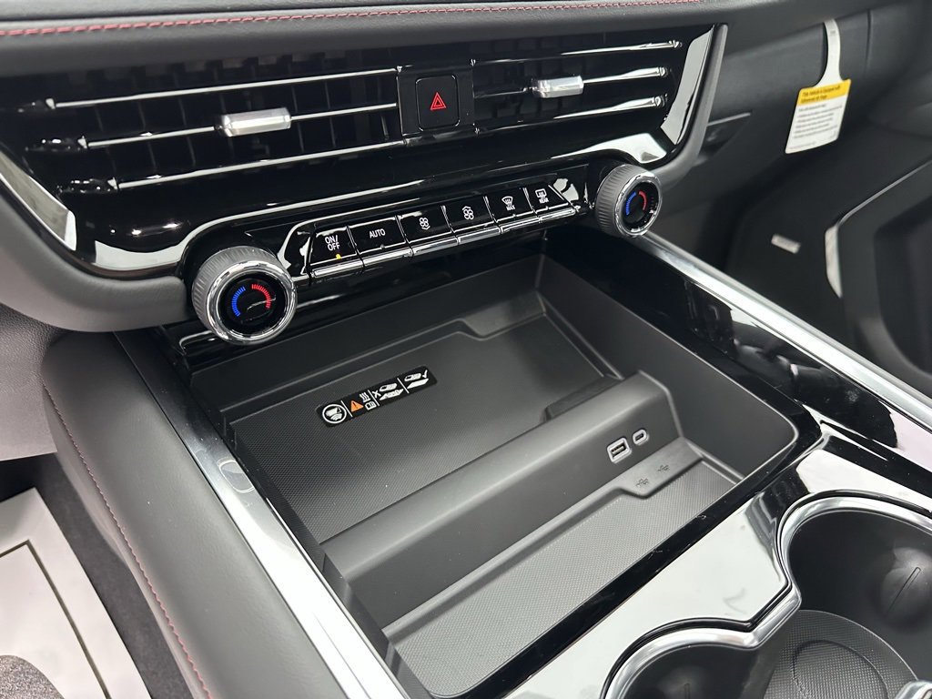 New 2026 Chevrolet Suburban RST w/ RST Capability Package image 29