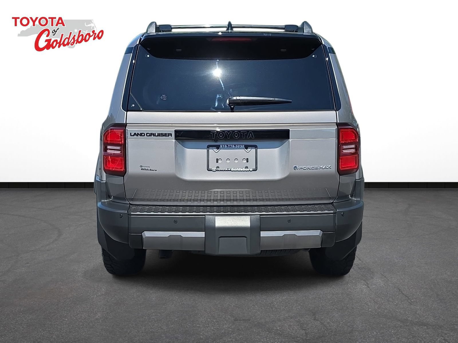 Used 2025 Toyota Land Cruiser w/ Premium Package AWD/4WD image 6