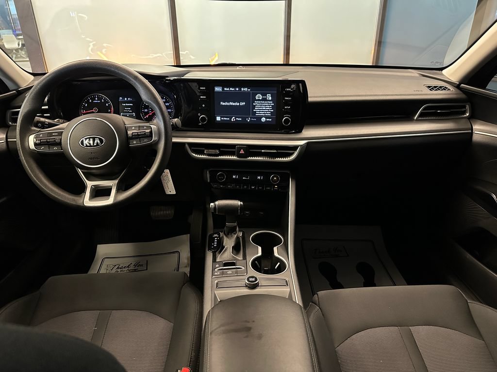 Used 2021 Kia K5 LX FWD image 9