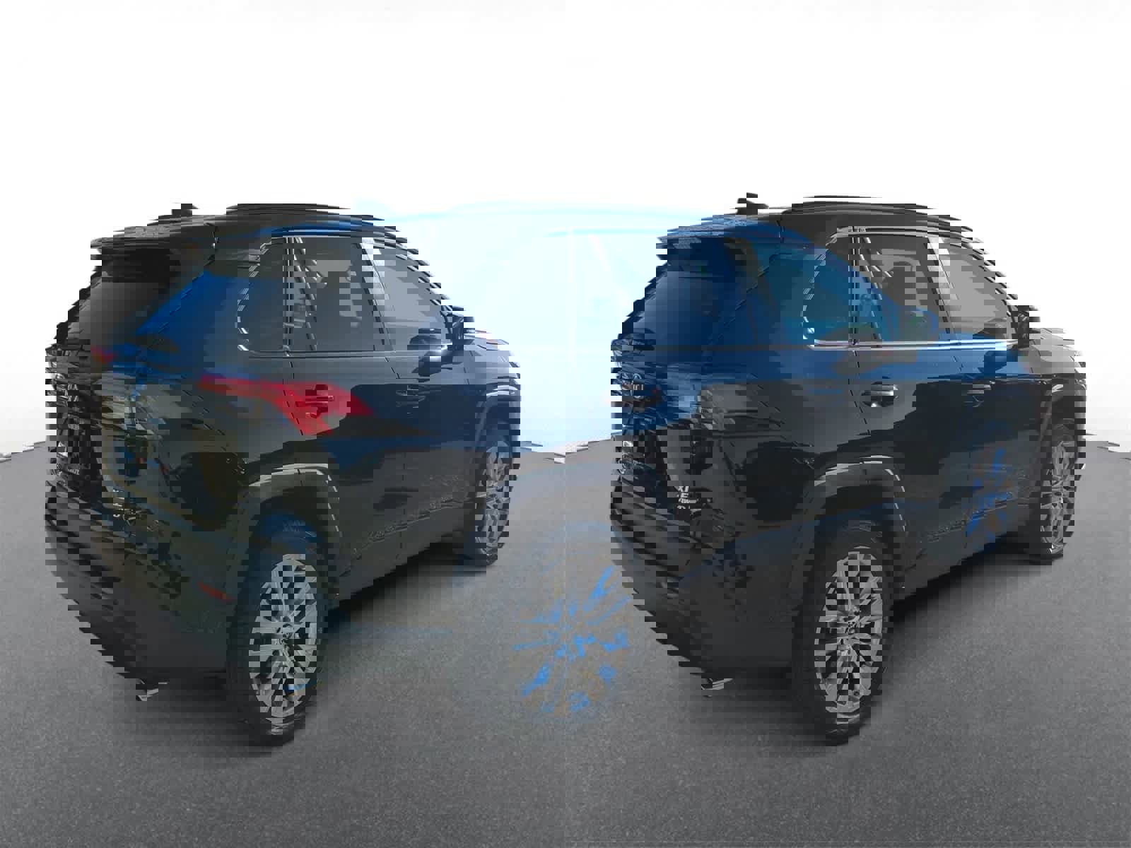 Used 2019 Toyota RAV4 XLE Premium image 8