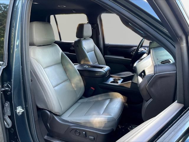 Used 2021 Chevrolet Tahoe Z71 w/ Z71 Off-Road Package AWD/4WD image 31
