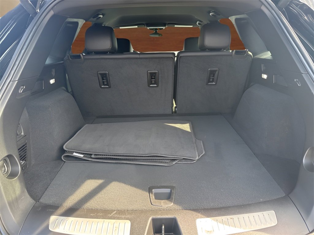 Certified 2022 Cadillac XT5 Luxury image 10