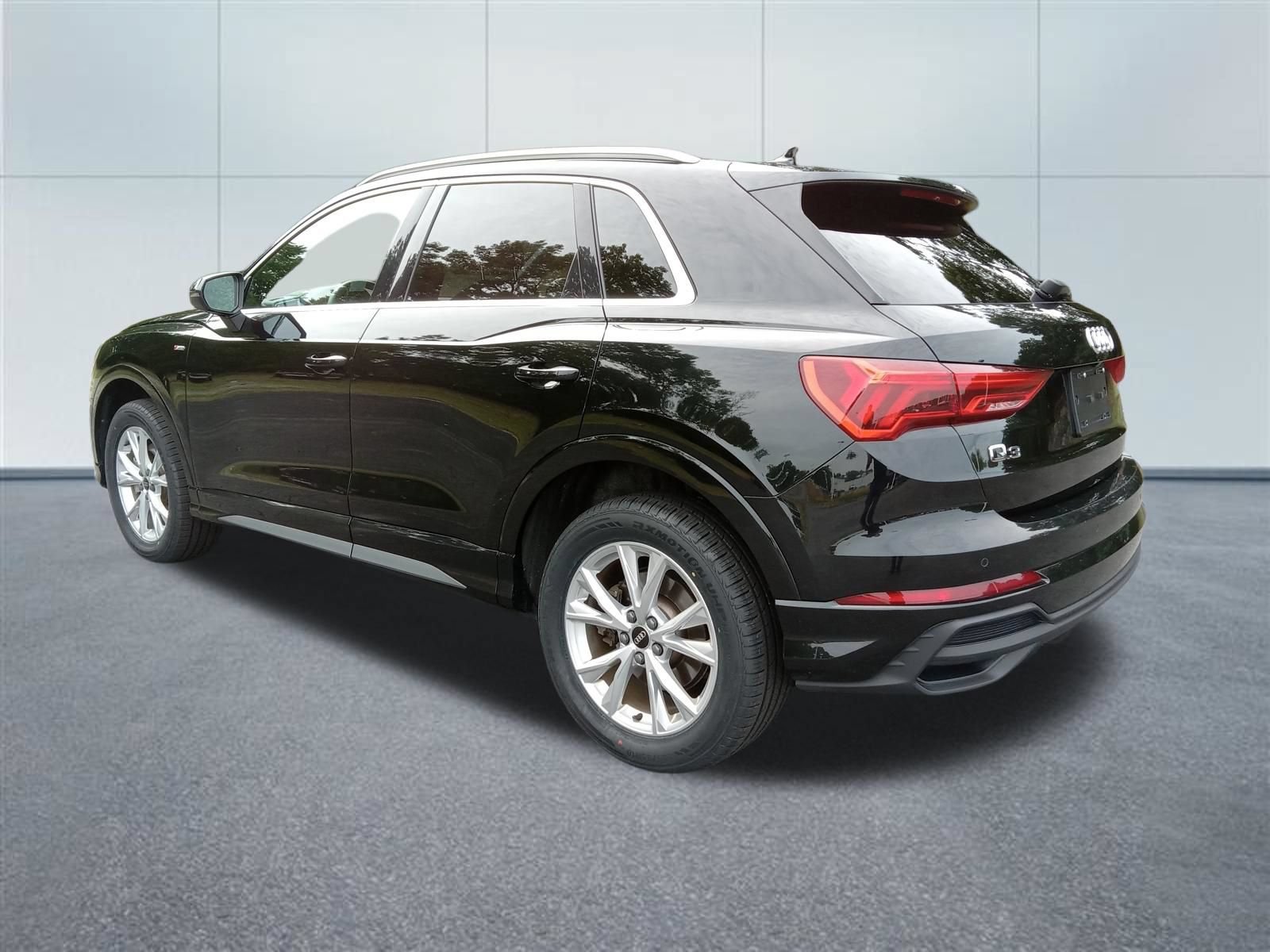 Used 2025 Audi Q3 2.0T Premium AWD/4WD image 3