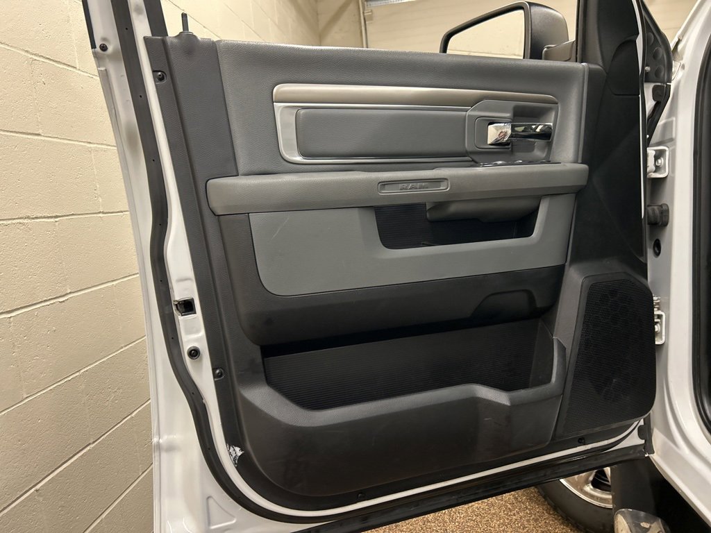 Used 2016 RAM 2500 SLT image 13