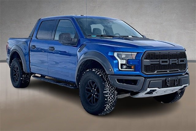 Used 2017 Ford F150 Raptor w/ Equipment Group 801A Mid image 8