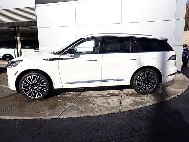 New 2026 Lincoln Aviator Black Label w/ Dynamic Handling Package image 9