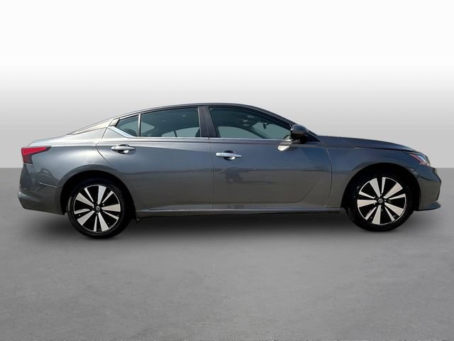 Used 2022 Nissan Altima 2.5 SV FWD image 8