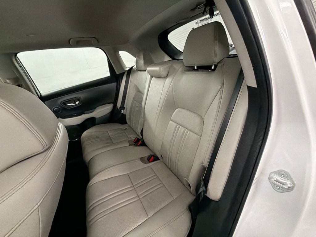 Used 2024 Honda HR-V EX-L image 23