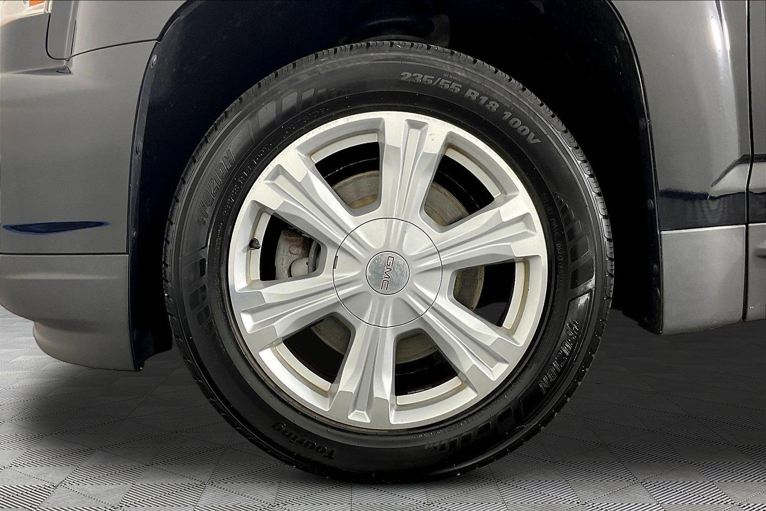Used 2017 GMC Terrain SLE w/ Convenience Package FWD image 32