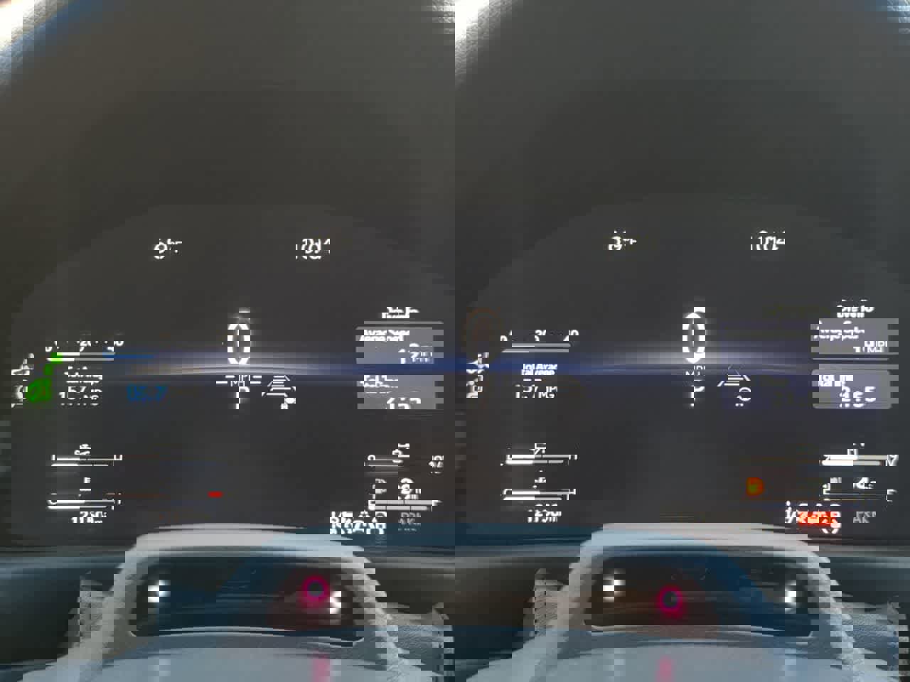 Used 2025 Lexus LX 600 4WD w/ Premium Package image 35