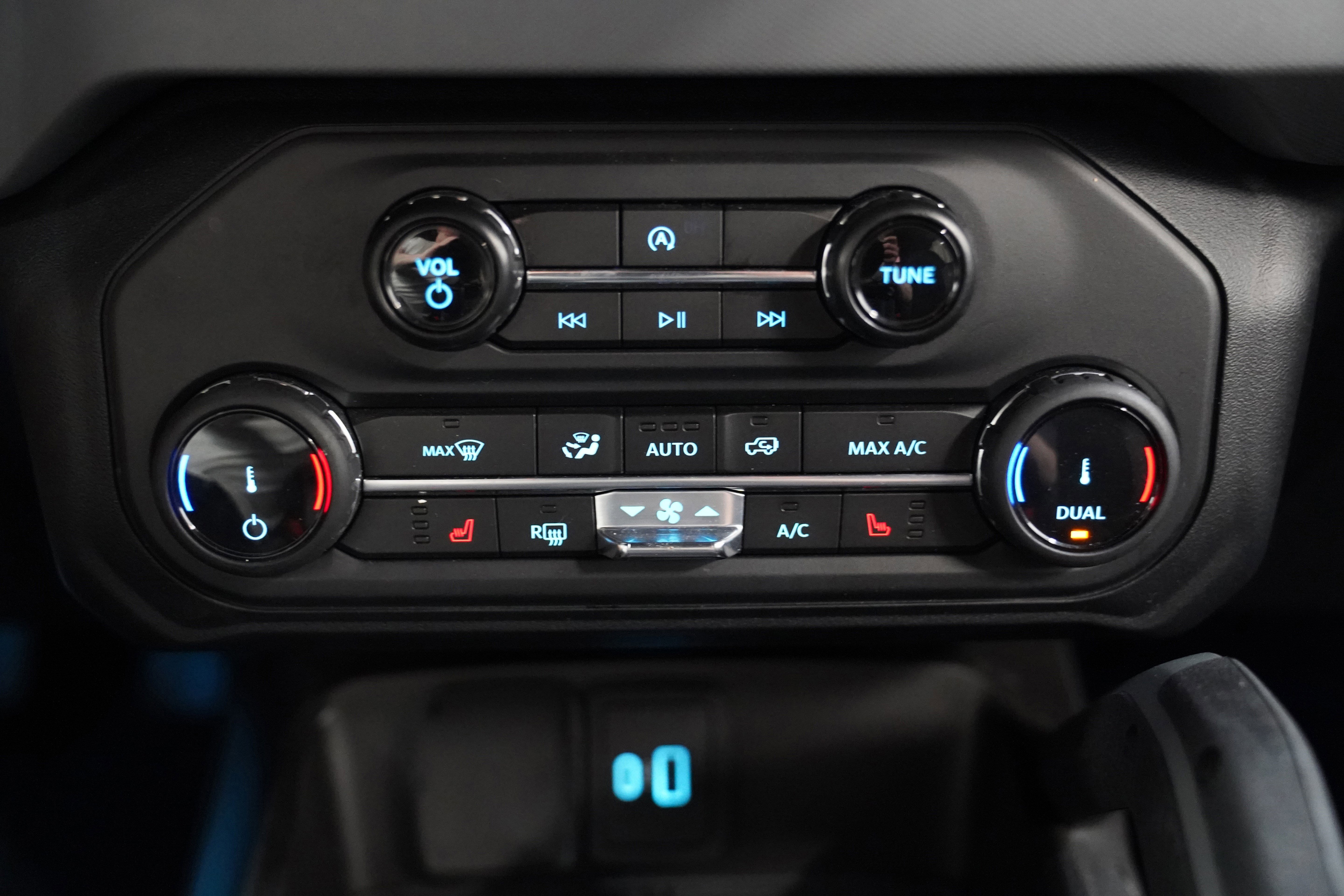 Used 2022 Ford Bronco Big Bend image 29