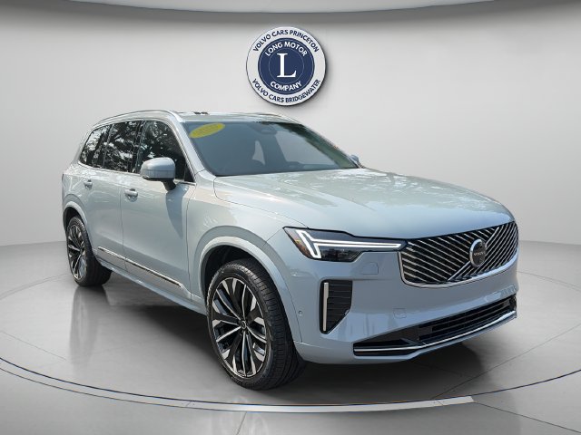 Certified 2026 Volvo XC90 B6 Plus AWD/4WD image 12