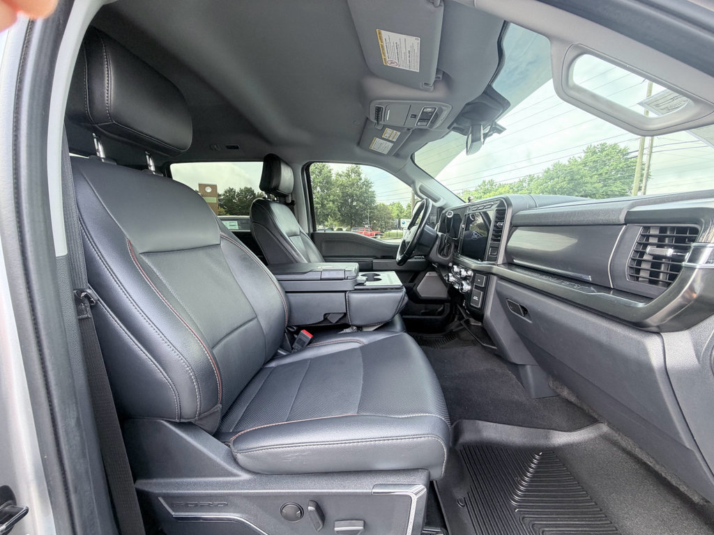 Used 2024 Ford F250 Lariat w/ Black Appearance Package AWD/4WD image 26