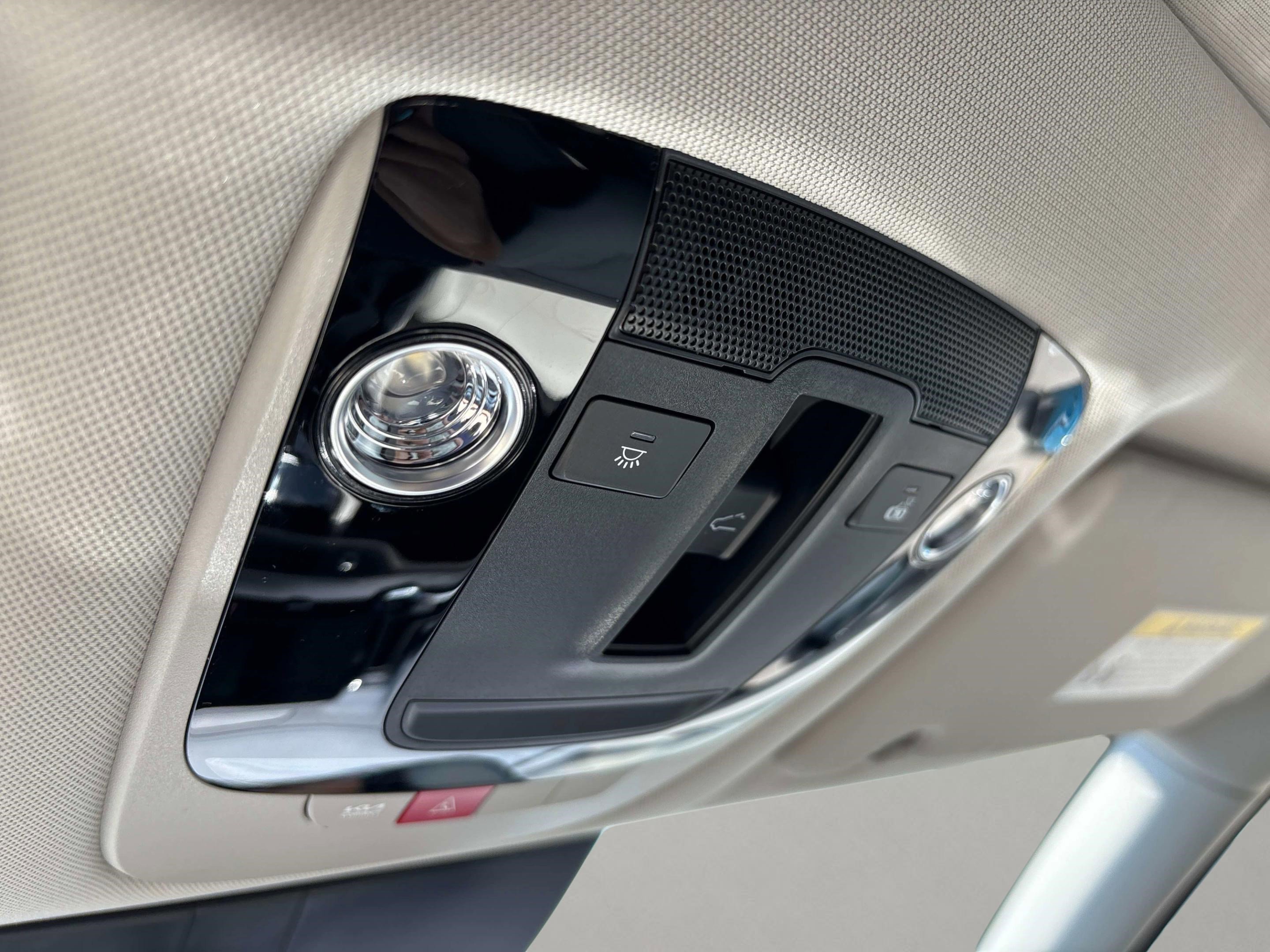 New 2025 Kia Sportage EX w/ EX Premium Package image 25