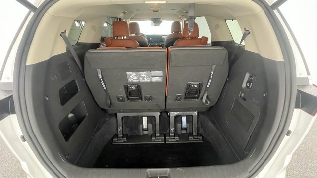 Used 2024 Kia Carnival SX image 48