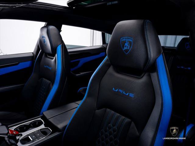 Used 2023 Lamborghini Urus S AWD/4WD image 23