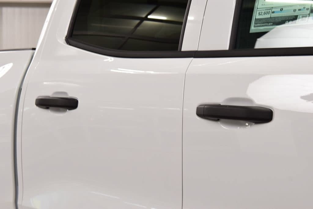 New 2026 Chevrolet Colorado W/T w/ WT Custom Package AWD/4WD image 17